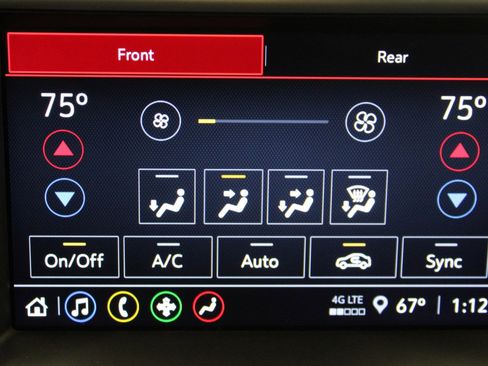 Used 2023 GMC Acadia SLE w/ Driver Convenience Package image 31