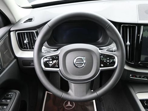 New 2025 Volvo XC60 B5 Plus w/ Protection Package Premier image 17
