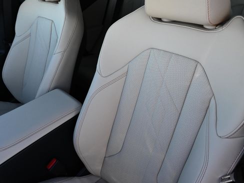 New 2026 BMW X3 xDrive30 w/ Premium Package image 8