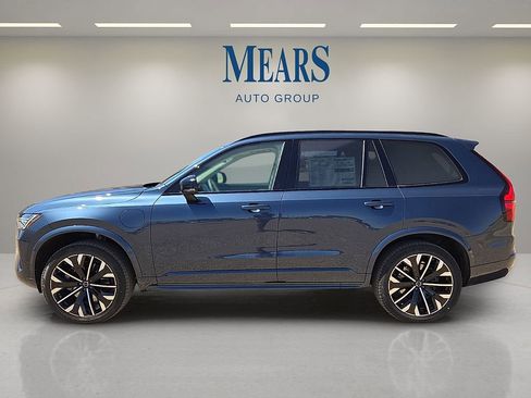 New 2026 Volvo XC90 T8 Ultra w/ Protection Package Premier AWD/4WD image 2