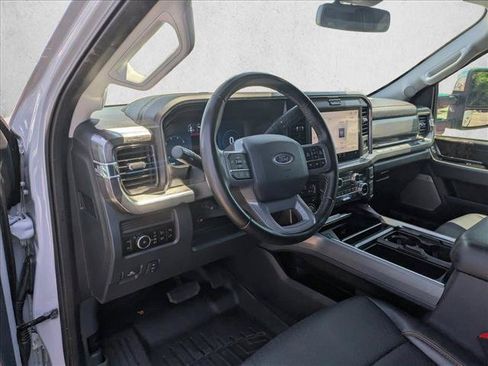 Used 2025 Ford F250 Lariat w/ Tremor Off-Road Package AWD/4WD image 9