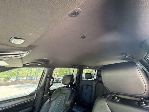 Used 2024 Jeep Wagoneer L Series III w/ Flexible Seating Group AWD/4WD image 22