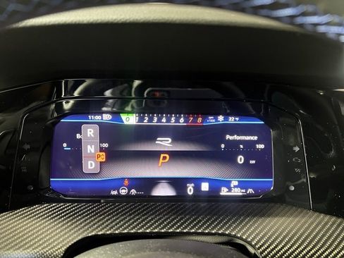 Used 2025 Volkswagen Golf R 2.0T image 22