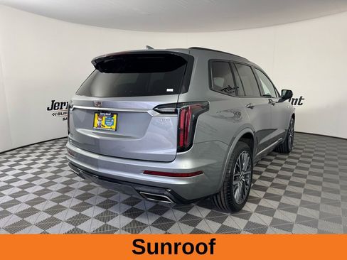 Used 2024 Cadillac XT6 Sport w/ Technology Package AWD/4WD image 7