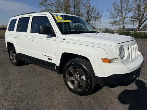 Used 2016 Jeep Patriot 75th Anniversary w/ Power Value Group image 1