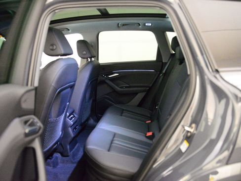 Certified 2025 Audi Q6 e-tron Premium w/ Convenience Package image 11