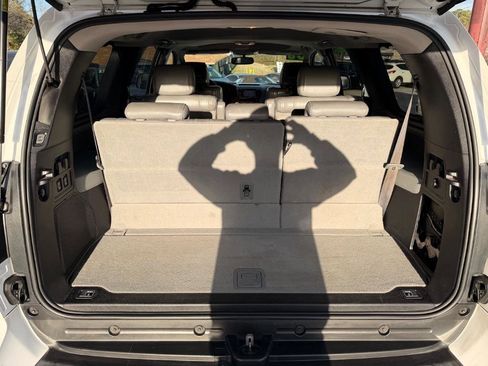 Used 2008 Toyota Sequoia Limited image 25