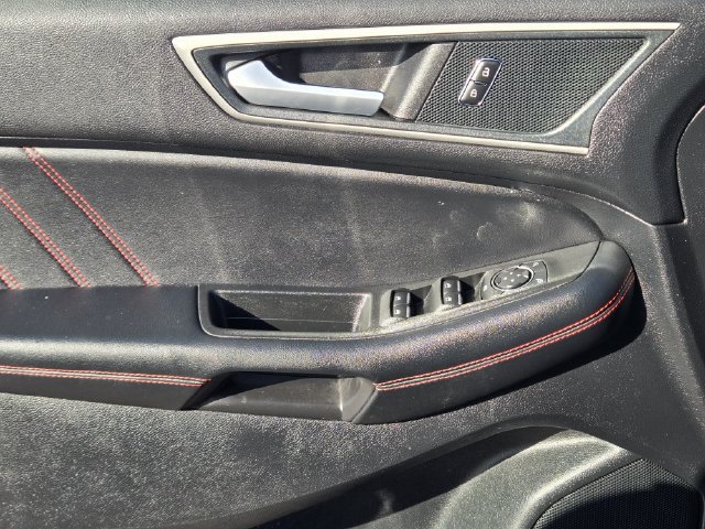 Used 2024 Ford Edge ST-Line AWD/4WD image 22
