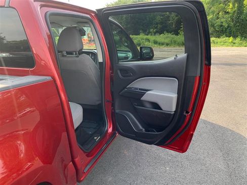 Used 2021 Chevrolet Colorado W/T w/ Custom Special Edition image 36