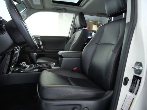 Used 2023 Toyota 4Runner 40th Anniversary SE image 18