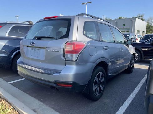 Used 2018 Subaru Forester 2.5i w/ Alloy Wheel Package AWD/4WD image 4