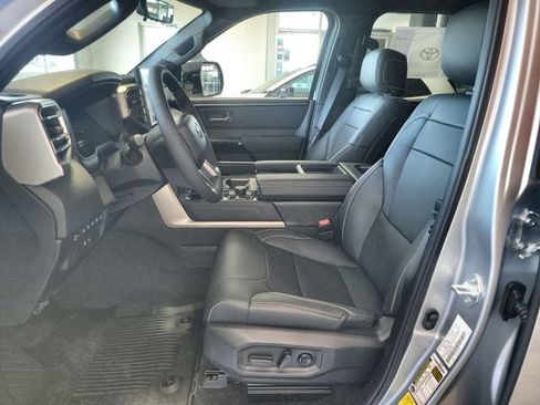 New 2026 Toyota Tundra Limited AWD/4WD image 12