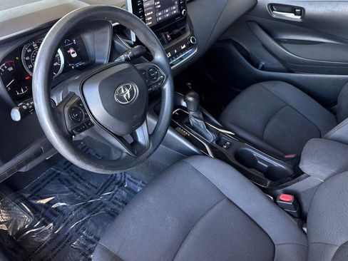 Used 2021 Toyota Corolla LE w/ Carpet Mat Package (TMS) FWD image 12