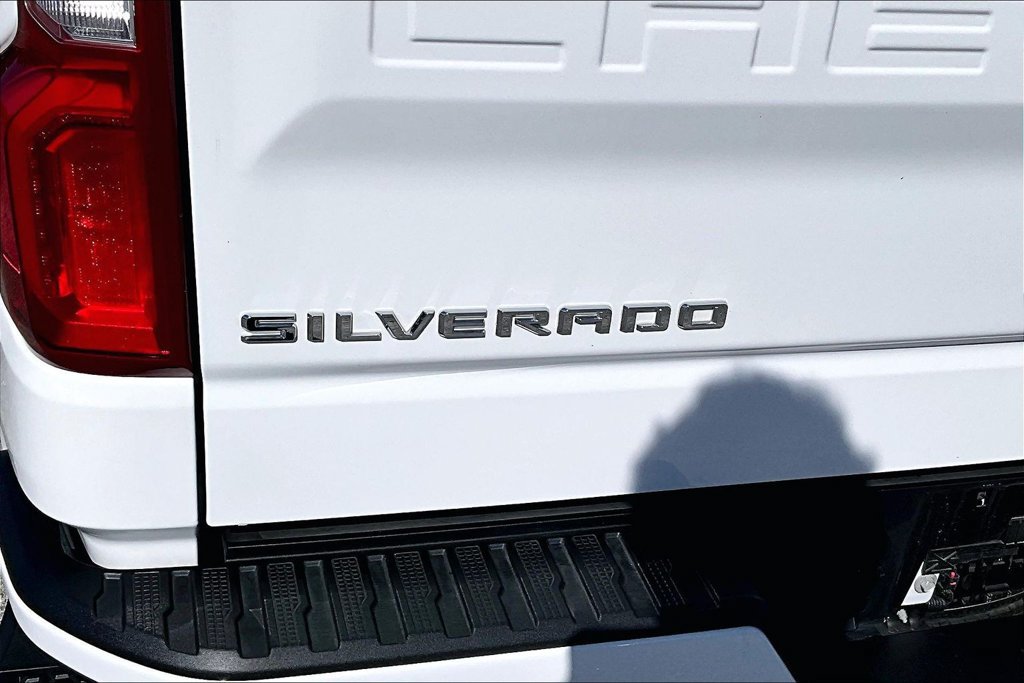 Used 2026 Chevrolet Silverado 1500 RST AWD/4WD image 9