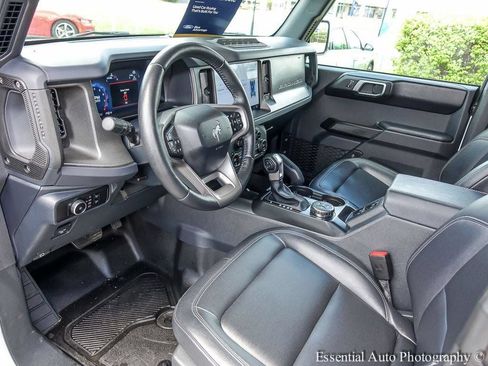 Certified 2025 Ford Bronco Badlands AWD/4WD image 10