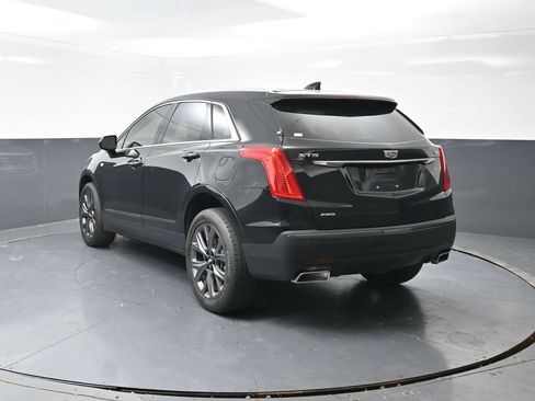 Used 2019 Cadillac XT5 Luxury w/ LPO, Black Ice Package AWD/4WD image 12