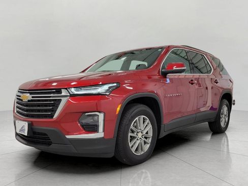 Used 2023 Chevrolet Traverse LT AWD/4WD image 12