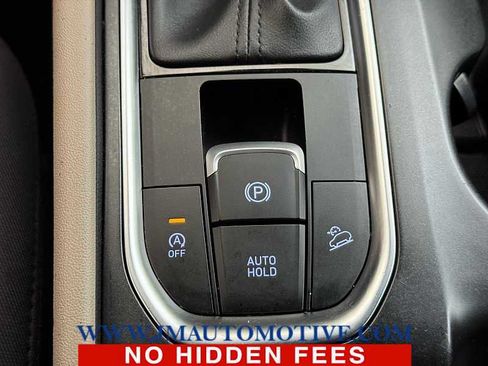 Used 2019 Hyundai Santa Fe SE AWD/4WD image 30