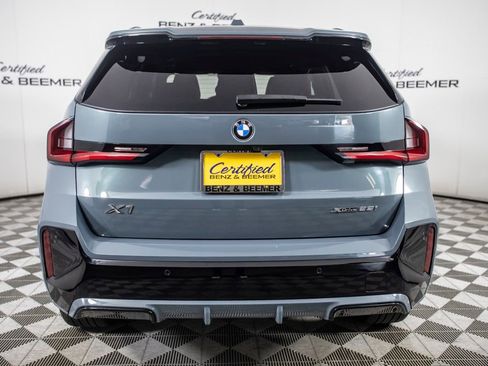 Used 2023 BMW X1 xDrive28i w/ M Sport Package image 9