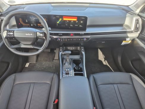 New 2026 Kia Sorento S AWD/4WD image 13