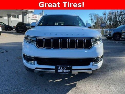 Used 2022 Jeep Wagoneer Series II w/ Premium Group I image 3