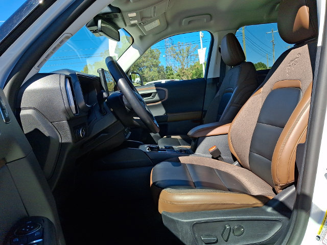 Used 2025 Ford Bronco Sport Outer Banks AWD/4WD image 13