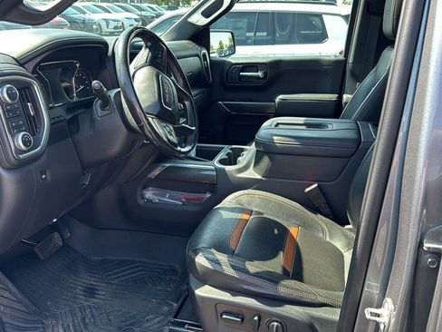 Used 2020 GMC Sierra 1500 AT4 w/ AT4 Premium Package AWD/4WD image 9