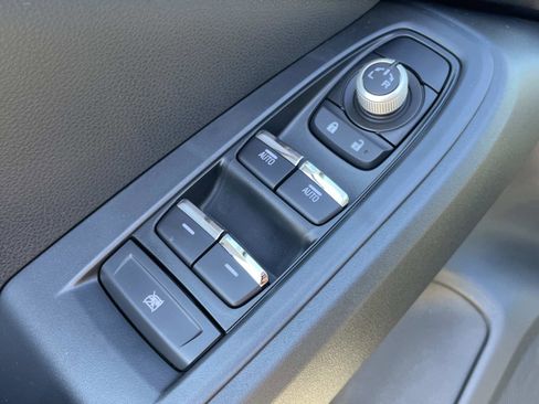 New 2026 Subaru Crosstrek 2.5i Limited image 17