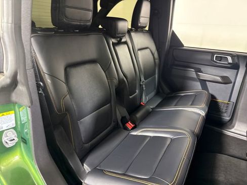 Used 2024 Ford Bronco Badlands AWD/4WD image 15