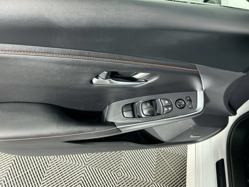 Used 2024 Nissan Sentra SR w/ SR Premium Package FWD image 14