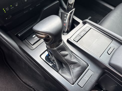 Used 2021 Lexus ES 250 w/ Premium Package AWD/4WD image 26