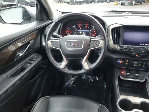 Used 2019 GMC Terrain Denali w/ Advanced Safety Package image 12