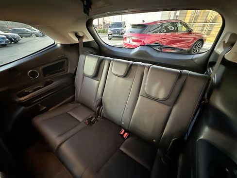 Used 2024 Subaru Ascent Limited w/ Technology Package image 4