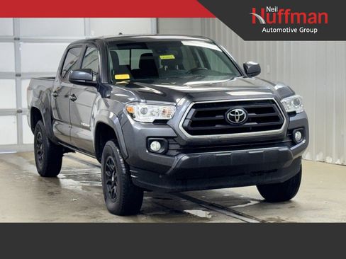 Used 2022 Toyota Tacoma SR5 image 1