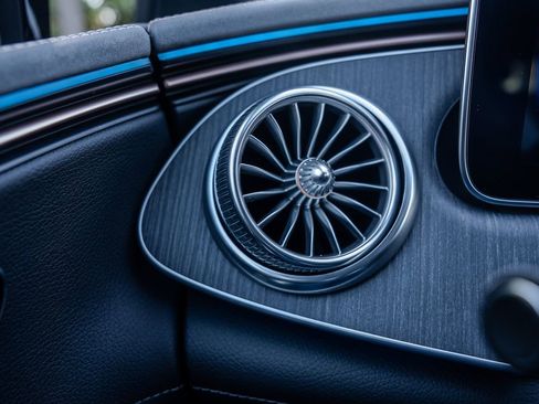 Used 2023 Mercedes-Benz EQE 350+ 350 Sedan w/ Exclusive Trim Package image 8