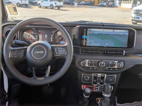 Used 2024 Jeep Wrangler Unlimited Rubicon image 29