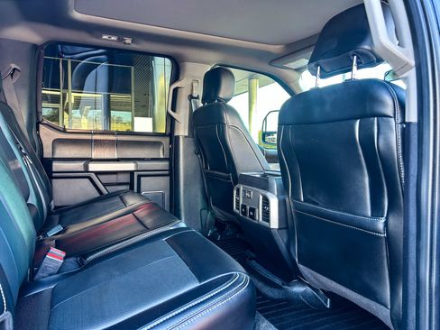 Used 2020 Ford F250 Lariat image 36