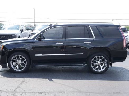 Used 2020 Cadillac Escalade Luxury AWD/4WD image 9