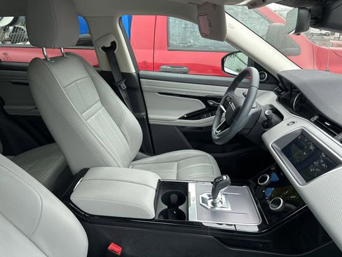 Certified 2023 Land Rover Range Rover Evoque S image 5