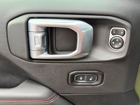 Used 2021 Jeep Wrangler Unlimited Rubicon image 19