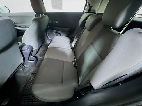 Used 2020 Honda HR-V LX image 22
