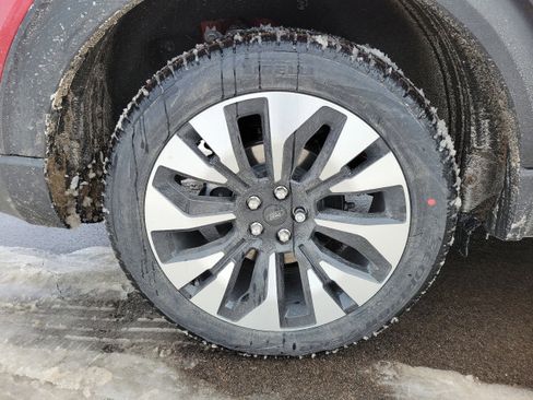 New 2026 Ford Explorer Platinum w/ LUX Leather Package image 12