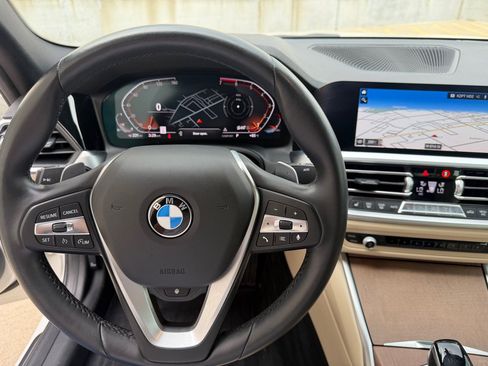 Used 2020 BMW 330i xDrive Sedan w/ Premium Package AWD/4WD image 14