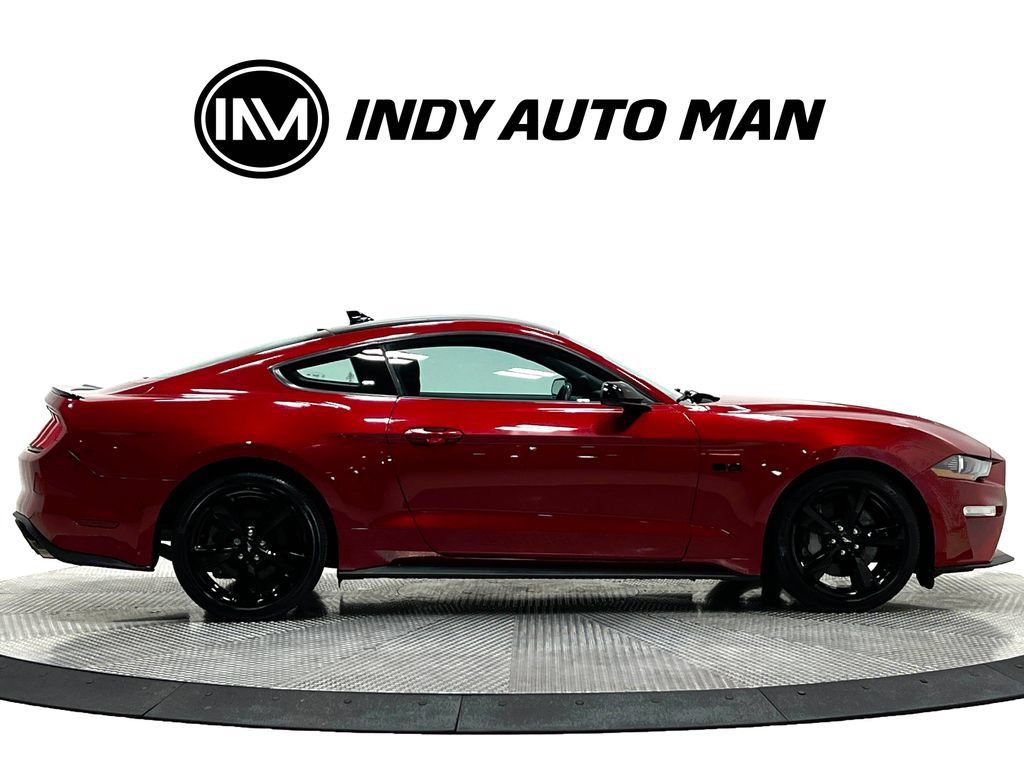 Used 2022 Ford Mustang GT Premium w/ Black Accent Package RWD image 3
