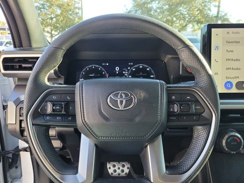Used 2024 Toyota Tacoma TRD Off-Road image 16