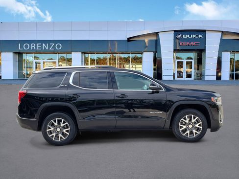 Used 2023 GMC Acadia SLE w/ Driver Convenience Package FWD image 4