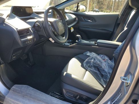 New 2026 Toyota Prius XLE image 16