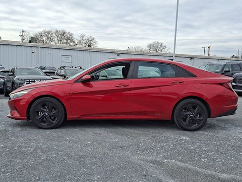 Used 2021 Hyundai Elantra SEL image 7