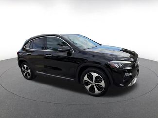 Used 2025 Mercedes-Benz GLA 250 video 2