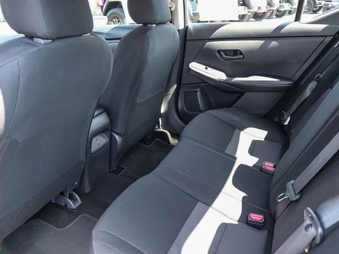 Used 2024 Nissan Sentra SV FWD image 18